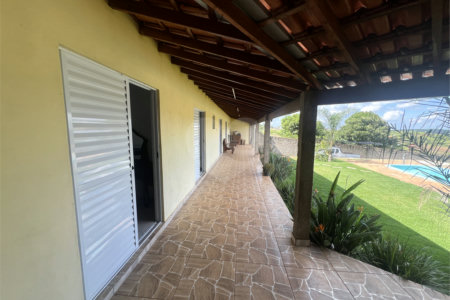 Casa à venda com 4 quartos, sendo 1 suíte, em Mato Seco, Itapetininga, SP