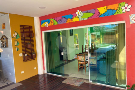 Casa à venda com 5 quartos, sendo 1 suíte,  em Boraceia, Bertioga, SP