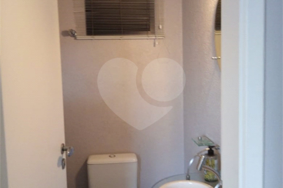 Apartamento à venda com 3 quartos, sendo 1 suíte, em Vila Albertina, São Paulo, SP