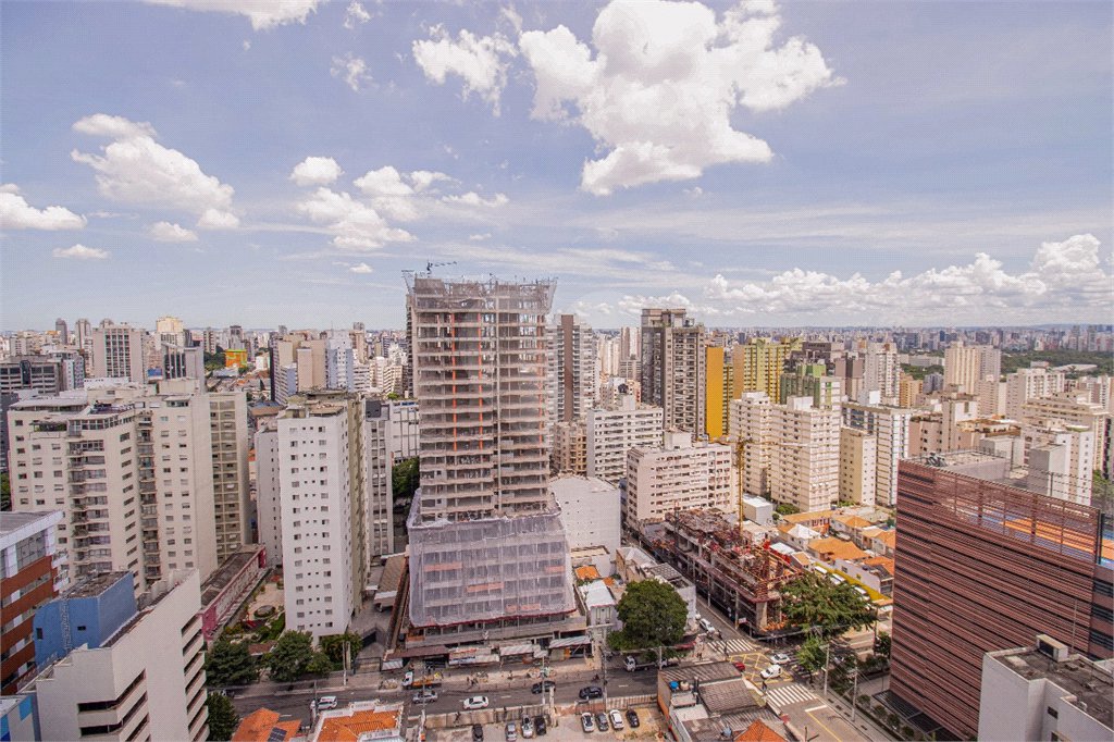 Apartamento à venda com 2 quartos, sendo 1 suíte,  em Paraíso, São Paulo, SP