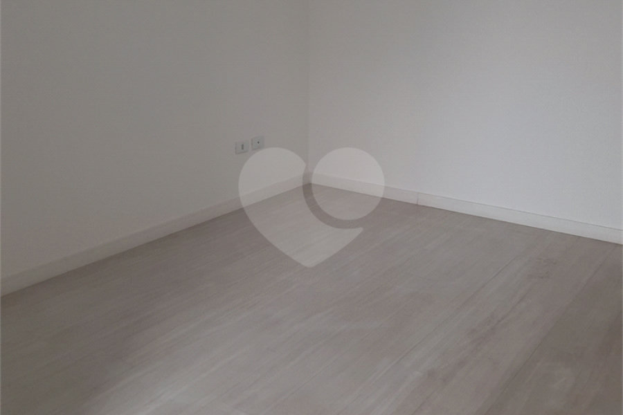 Sobrado à venda com 3 quartos, sendo 1 suíte, em Jaçanã, São Paulo, SP