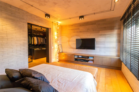 Apartamento à venda com 4 suítes em Campo Belo, São Paulo, SP
