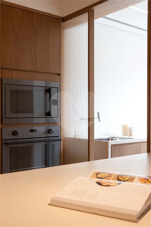 Apartamento à venda com 2 quartos, sendo 1 suíte, em Pinheiros, São Paulo, SP