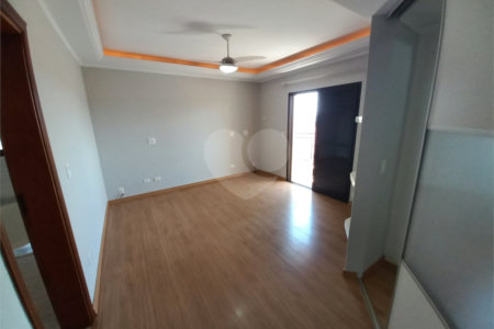 Duplex no Edifício Acapulco.