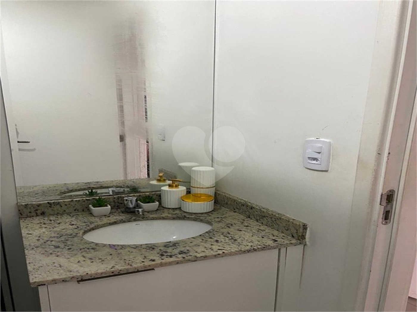 Apartamento à venda com 2 quartos em Vila Guilherme, São Paulo, SP