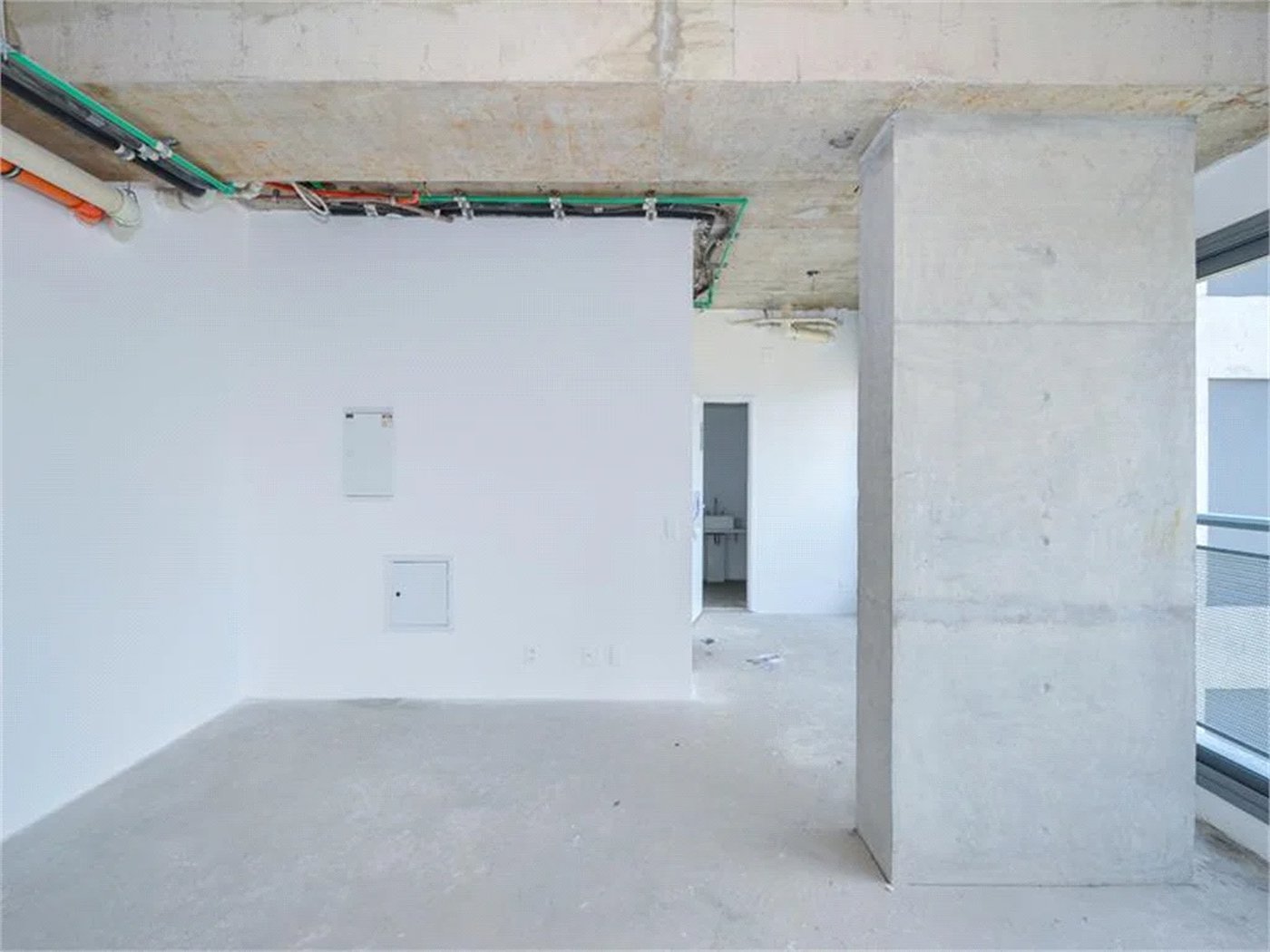 Apartamento à venda com 1 quarto em Jardim das Acácias, São Paulo, SP