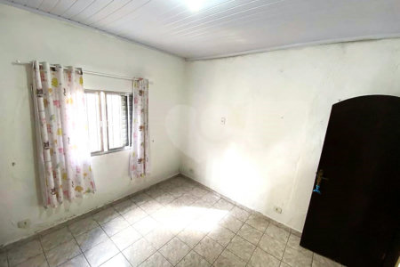 Casa Térrea à venda com 4 quartos em Vila Mazzei, São Paulo, SP