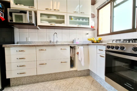 Apartamento à venda com 3 suítes em Santa Teresinha, São Paulo, SP
