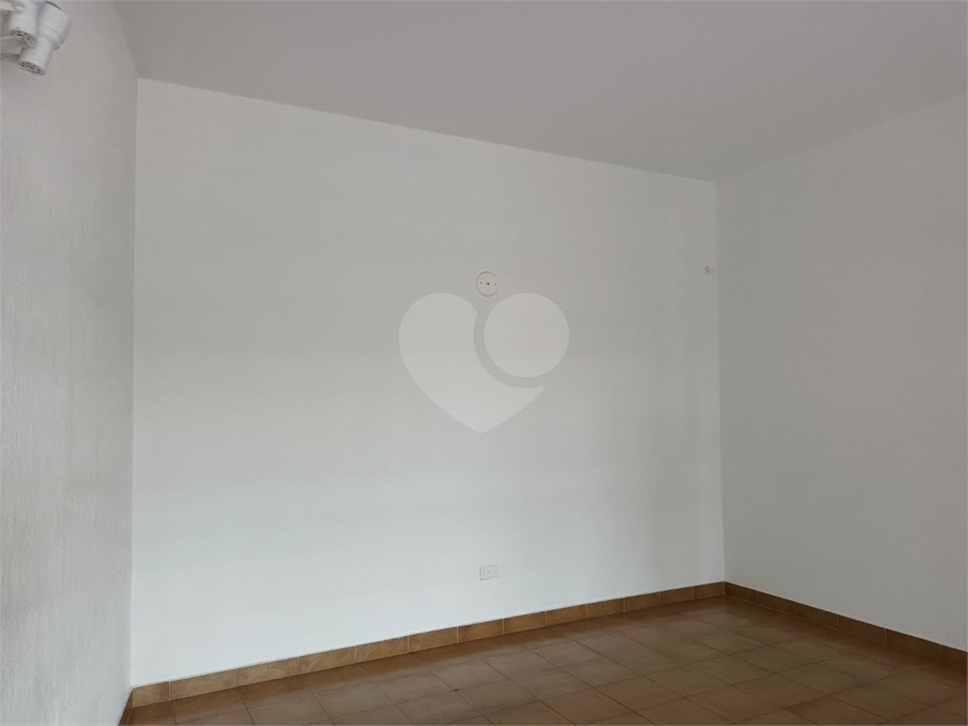 Casa à venda com 4 quartos em Vila Hamburguesa, São Paulo, SP
