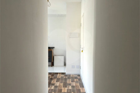Apartamento à venda com 2 quartos em Jardim Rodrigues Alves, Ferraz de Vasconcelos, SP