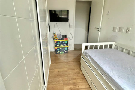 Apartamento à venda com 3 quartos, sendo 1 suíte,  em Vila Andrade, São Paulo, SP