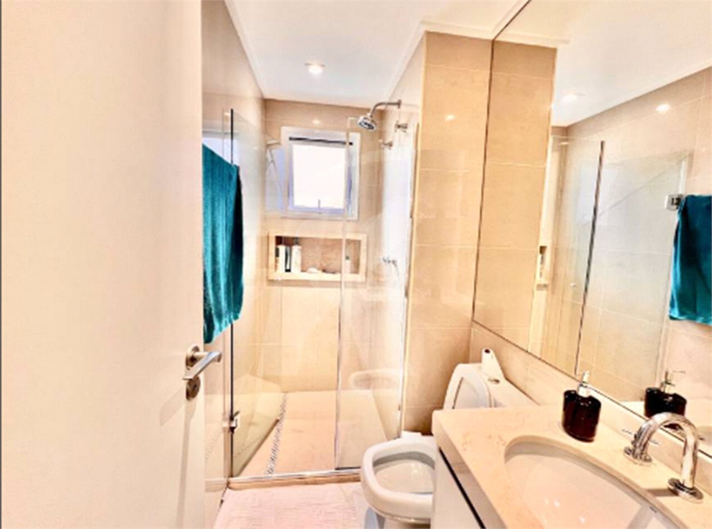 Apartamento à venda ou para alugar com 4 suítes em Santa Teresinha, São Paulo, SP