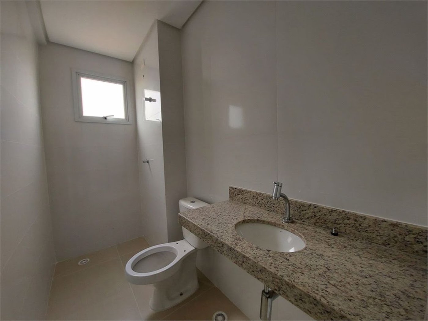Apartamento Residencial à venda, Balneário Cidade Atlântica, Guarujá - AP1724.