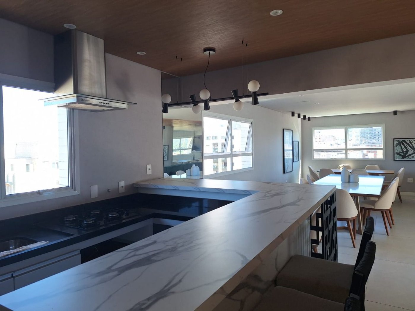Apartamento com 2 dormitórios à venda, 82 m² por R$ 956.000,00 - Aparecida - Santos/SP
