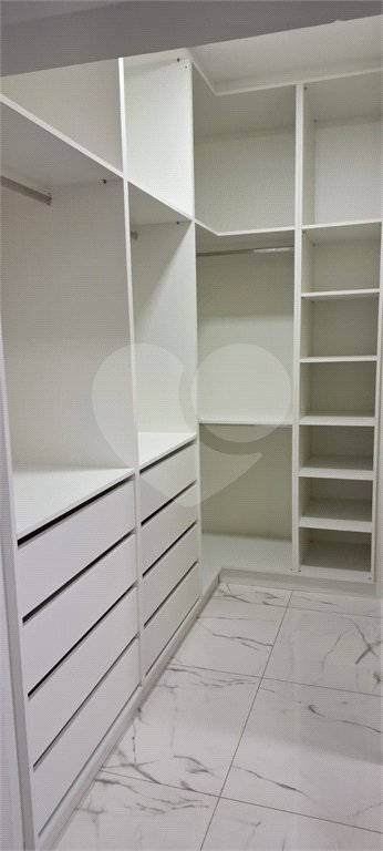 Terreno à venda com 3 quartos, sendo 1 suíte,  no condomínio Residencial Golden Ville, Itapetininga - SP