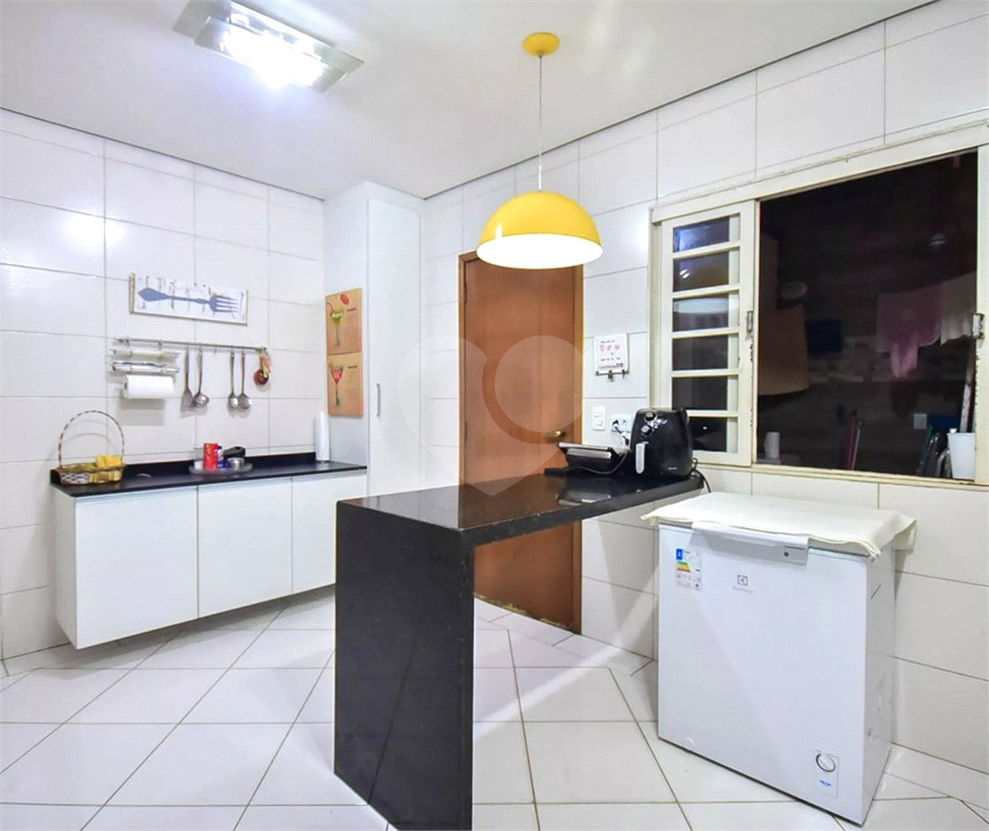 Sobrado à venda com 3 quartos, sendo 1 suíte, em Vila Morse, São Paulo, SP