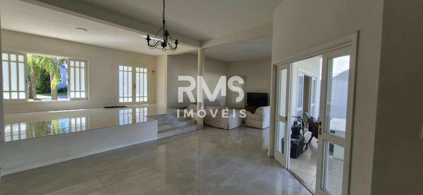 Casa à venda ou para alugar com 3 suítes em Jardim Theodora, Itu, SP