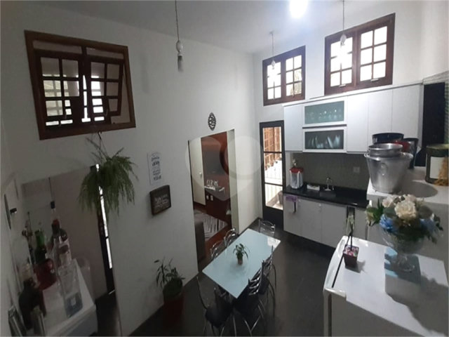 Casa à venda com 3 quartos, sendo 2 suítes,  em Olho D'água, Mairiporã, SP