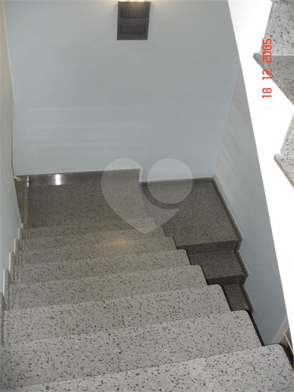 Casa à venda com 4 quartos, sendo 1 suíte, em Vila Paulicéia, São Paulo, SP