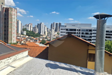 Sobrado à venda com 3 suítes em Vila Pompéia, São Paulo, SP