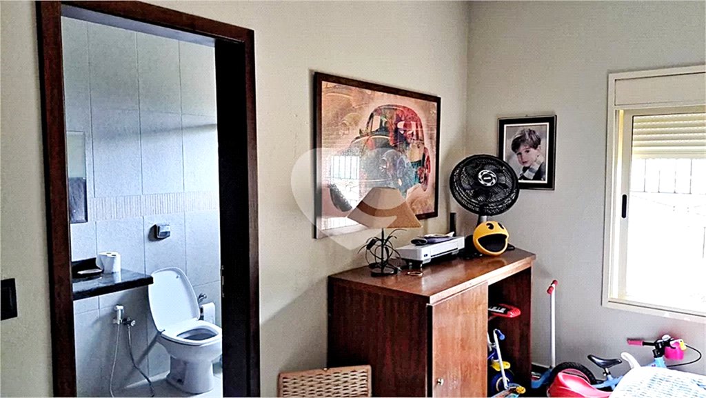 Casa à venda com 8 quartos, sendo 4 suítes, em Roseira, Mairiporã, SP