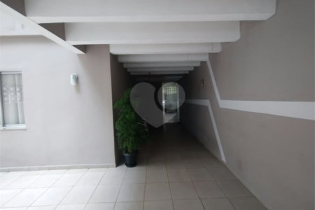 Sobrado à venda com 3 quartos, sendo 1 suíte, em Jardim Trussardi, São Paulo, SP