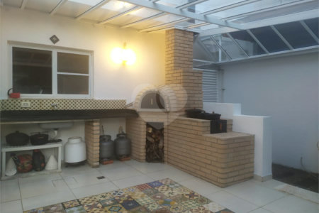 Sobrado à venda com 3 quartos, sendo 1 suíte, em Jardim do Lago, Atibaia, SP
