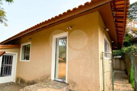 Casa à venda com 2 suítes em Retiro das Fontes, Atibaia, SP