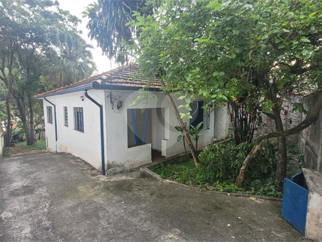 Casa Térrea à venda com 2 quartos em Horto Florestal, São Paulo, SP