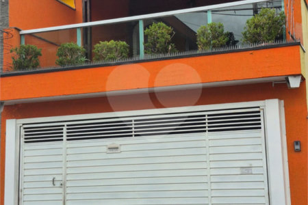 Sobrado à venda com 3 quartos, sendo 1 suíte, em Jardim Sarah, São Paulo, SP