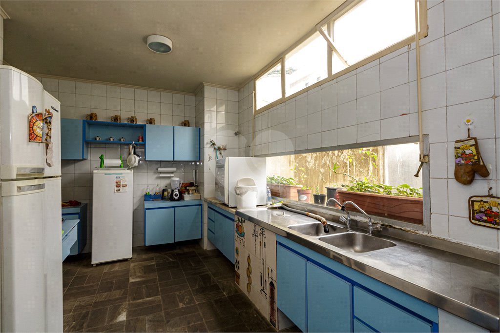 Casa de Vila para alugar com 4 quartos, sendo 1 suíte, em Granja Julieta, São Paulo, SP