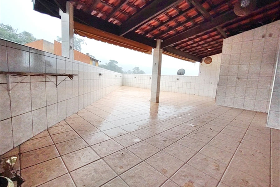 Sobrado à venda com 3 quartos em Tremembé, São Paulo, SP