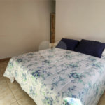Casa à venda com 4 quartos, sendo 2 suítes, no condomínio Residencial Jardim Primavera, Louveira - SP