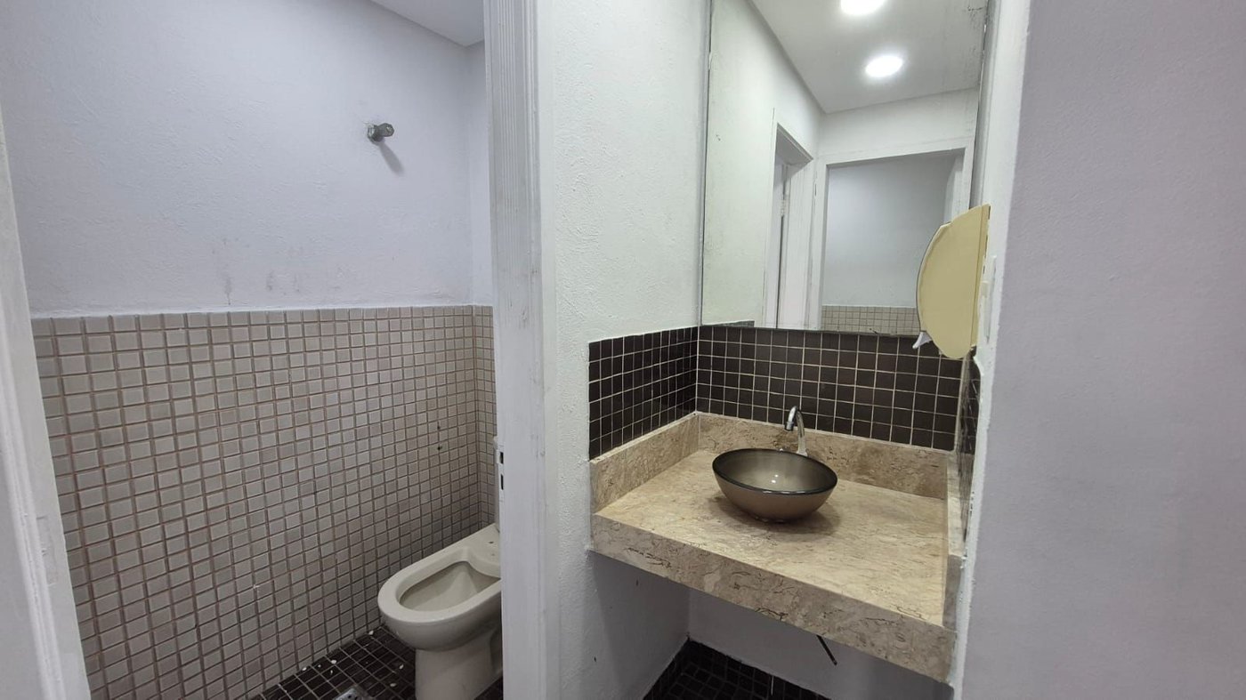 Loja para alugar, 102 m² por R$ 12.345,44/mês - Gonzaga - Santos/SP