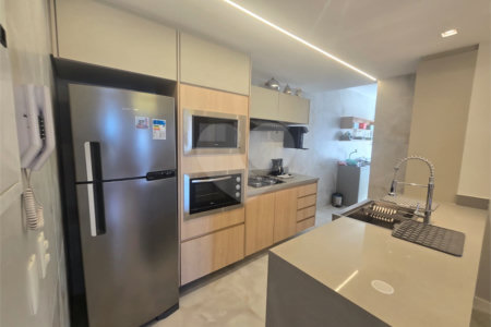Apartamento à venda ou para alugar com 2 quartos, sendo 1 suíte, em Leblon, Rio de Janeiro, RJ