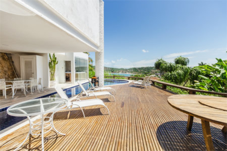 Casa à venda com 4 suítes em Ferradura, Armação dos Búzios, RJ