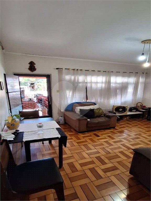 Sobrado à venda com 2 suítes em Vila Mazzei, São Paulo, SP