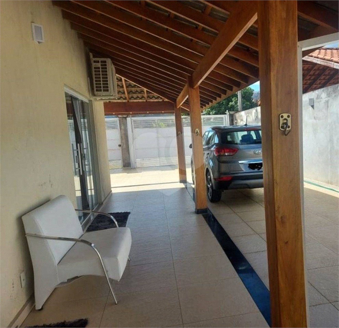 Casa à venda com 5 quartos, sendo 1 suíte, em Jardim Shangri-lá, Atibaia, SP