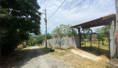 Chácara à venda com 3 quartos em Chácara Recreio Internacional, Suzano, SP