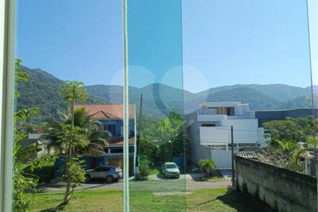 Casa à venda com 3 quartos, sendo 1 suíte, no condomínio Vargem Grande Quality Ii, Rio de Janeiro - RJ