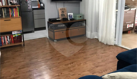 Apartamento à venda com 2 quartos, sendo 1 suíte,  em Vila Romana, São Paulo, SP