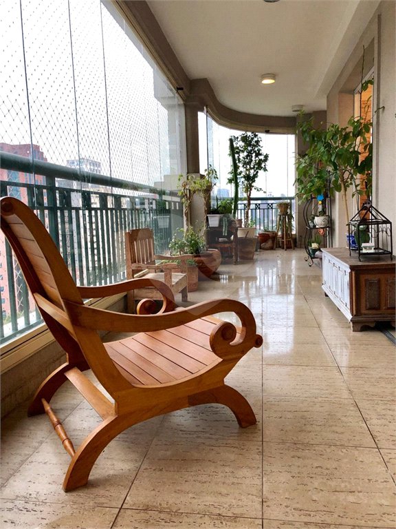 Apartamento à venda com 4 suítes em Brooklin, São Paulo, SP