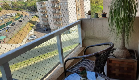 Apartamento à venda com 3 quartos, sendo 1 suíte,  em Vila Pagano, Valinhos, SP