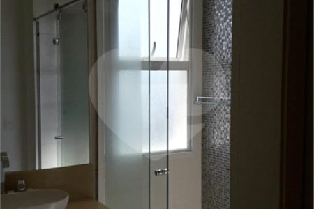Apartamento à venda com 3 quartos, sendo 1 suíte, no Centro, São Bernardo do Campo, SP