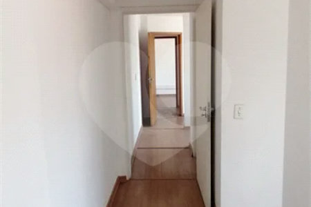 SALA COMERCIAL 55m2 Á VENDA NA VILA MARIANA (LADO DIREITO)