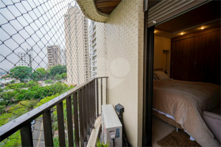 Apartamento à venda com 4 quartos, sendo 2 suítes,  em Vila Suzana, São Paulo, SP