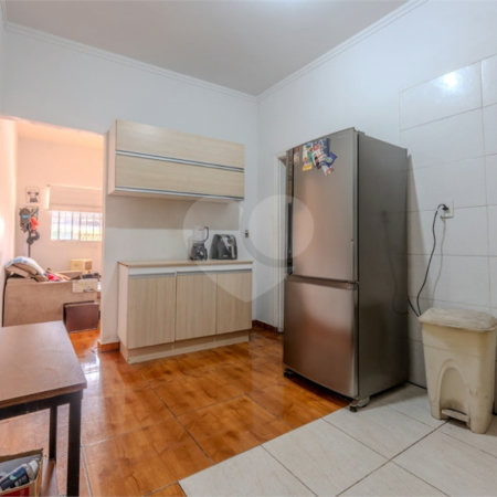 Casa à venda com 2 quartos, sendo 1 suíte, em Vila Pompéia, São Paulo, SP