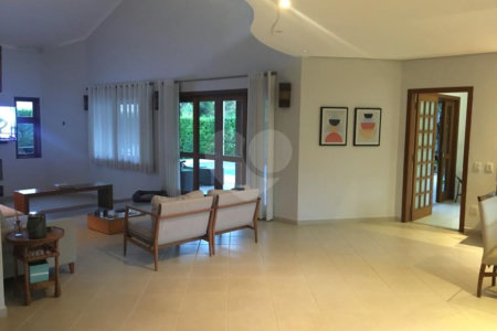 Casa à venda com 3 suítes no condomínio Lago Azul Residencial e Golfe, Araçoiaba da Serra - SP