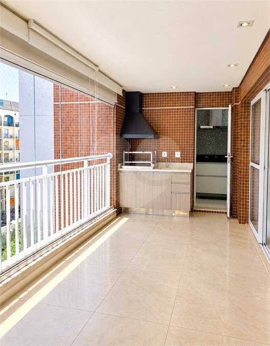 Apartamento à venda no Condomínio Family Garden, Chácara Inglesa, SBC, com 127 m², 3 suítes, varanda gourmet com churrasqueira a carvão, móveis planejados, ar-condicionado, 2 vagas cobertas e lazer completo.