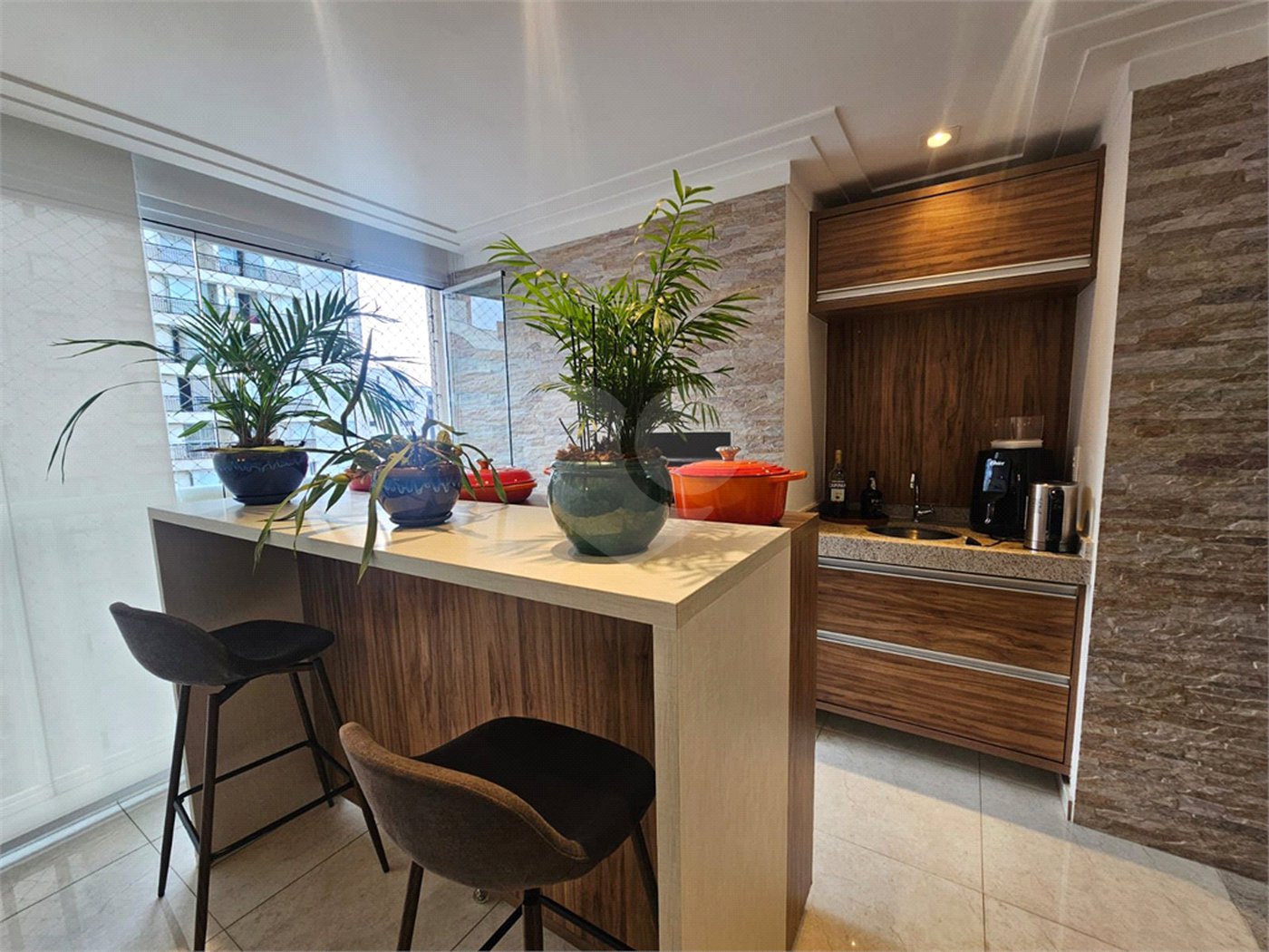 Apartamento à venda com 3 quartos, sendo 1 suíte, em Vila Regente Feijó, São Paulo, SP